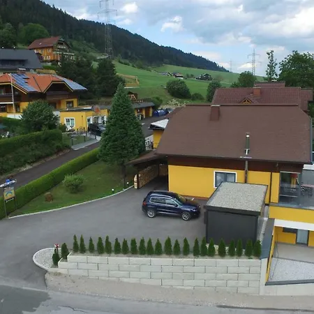 Sun Chalet